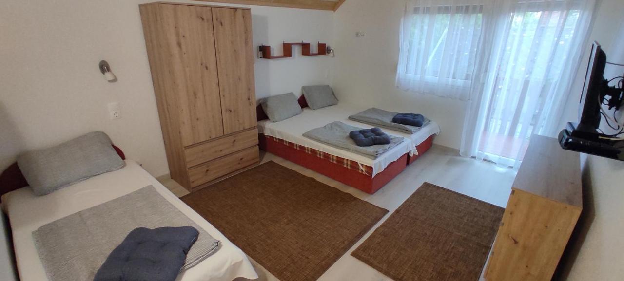 Timbi Vendeghaz Hotel Vonyarcvashegy Luaran gambar