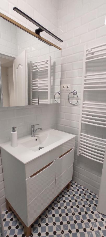 Timbi Vendeghaz Hotel Vonyarcvashegy Luaran gambar