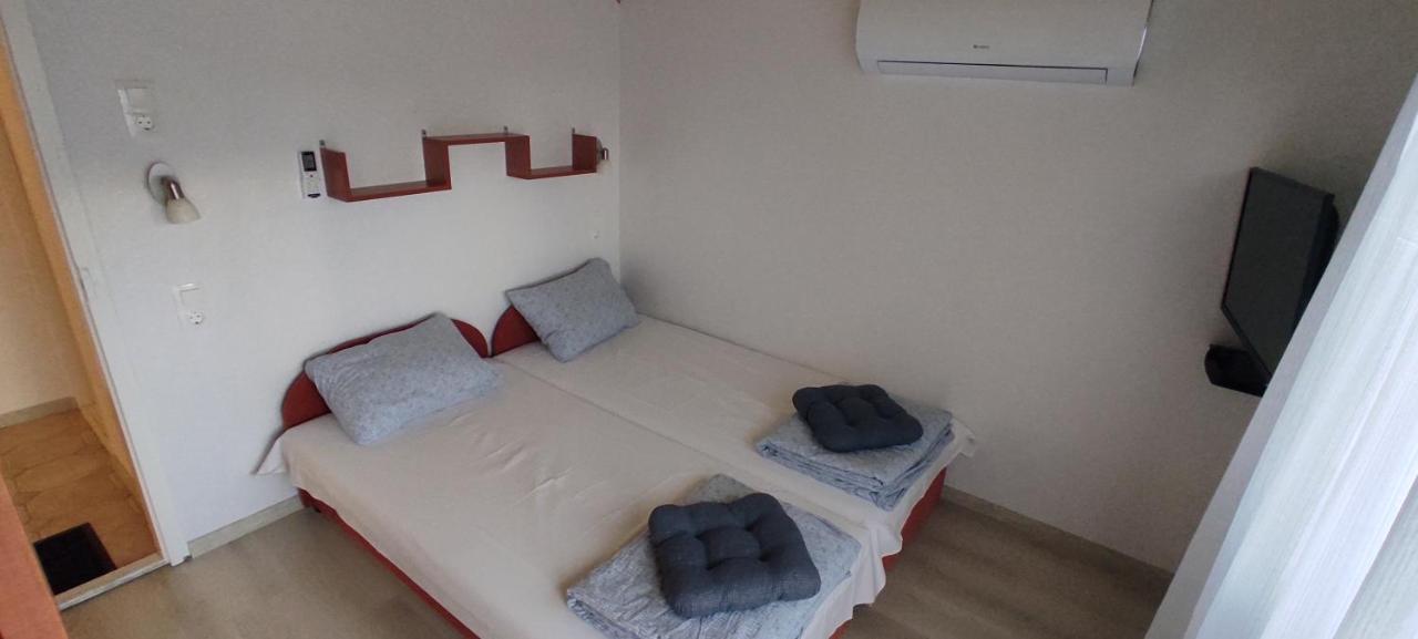 Timbi Vendeghaz Hotel Vonyarcvashegy Luaran gambar
