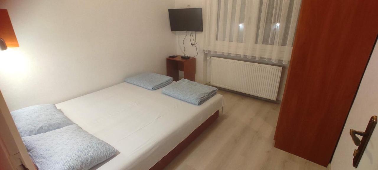Timbi Vendeghaz Hotel Vonyarcvashegy Luaran gambar